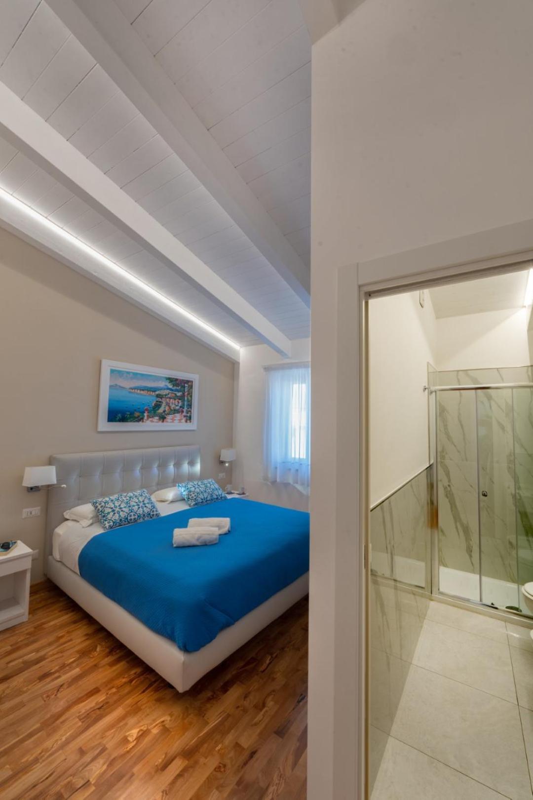 Coral White Hotel Sorrento Bagian luar foto